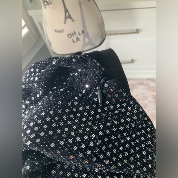 URBAN OUTFITTERS Disco sparkle Silver Black Midi Skirt Women’s Size small - Picture 10 of 14